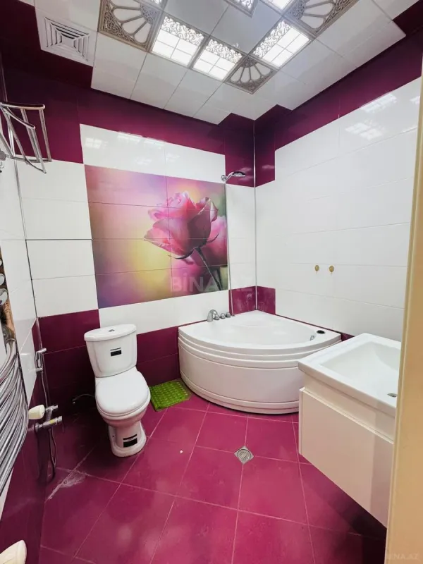 Kirayə verilir 3 otaqlı mənzil 125 m²