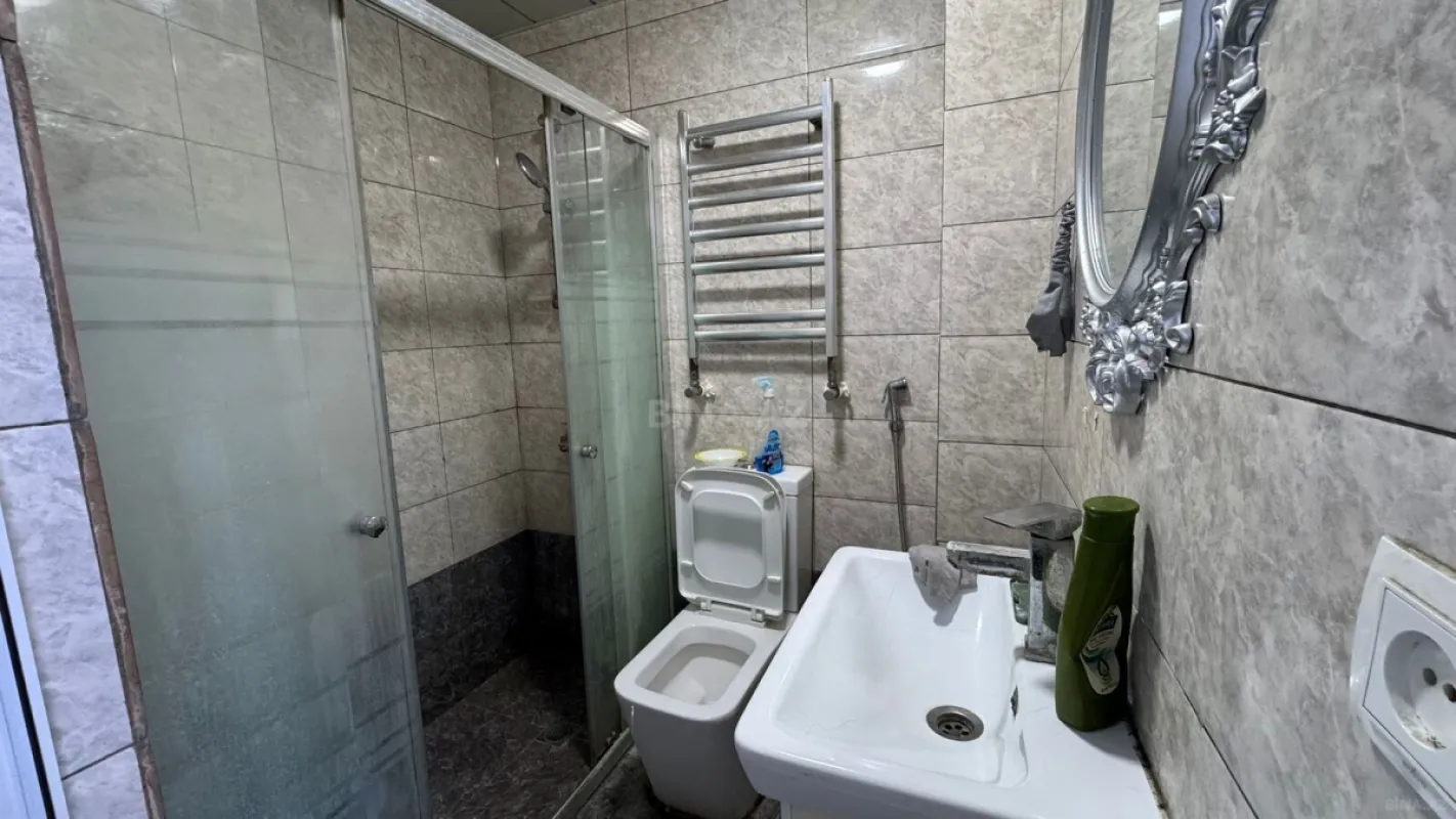 Satılır 2 otaqlı mənzil 50 m²