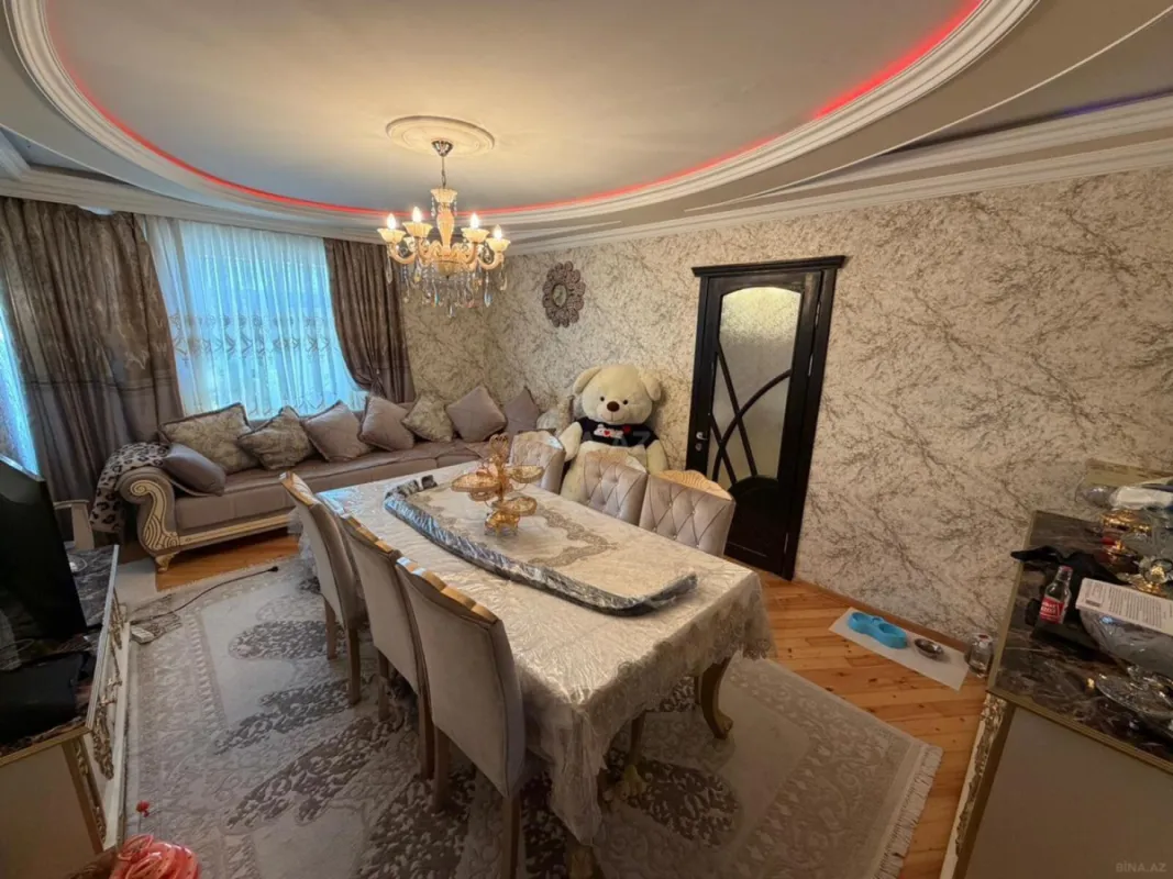 Satılır 4 otaqlı mənzil 77 m²