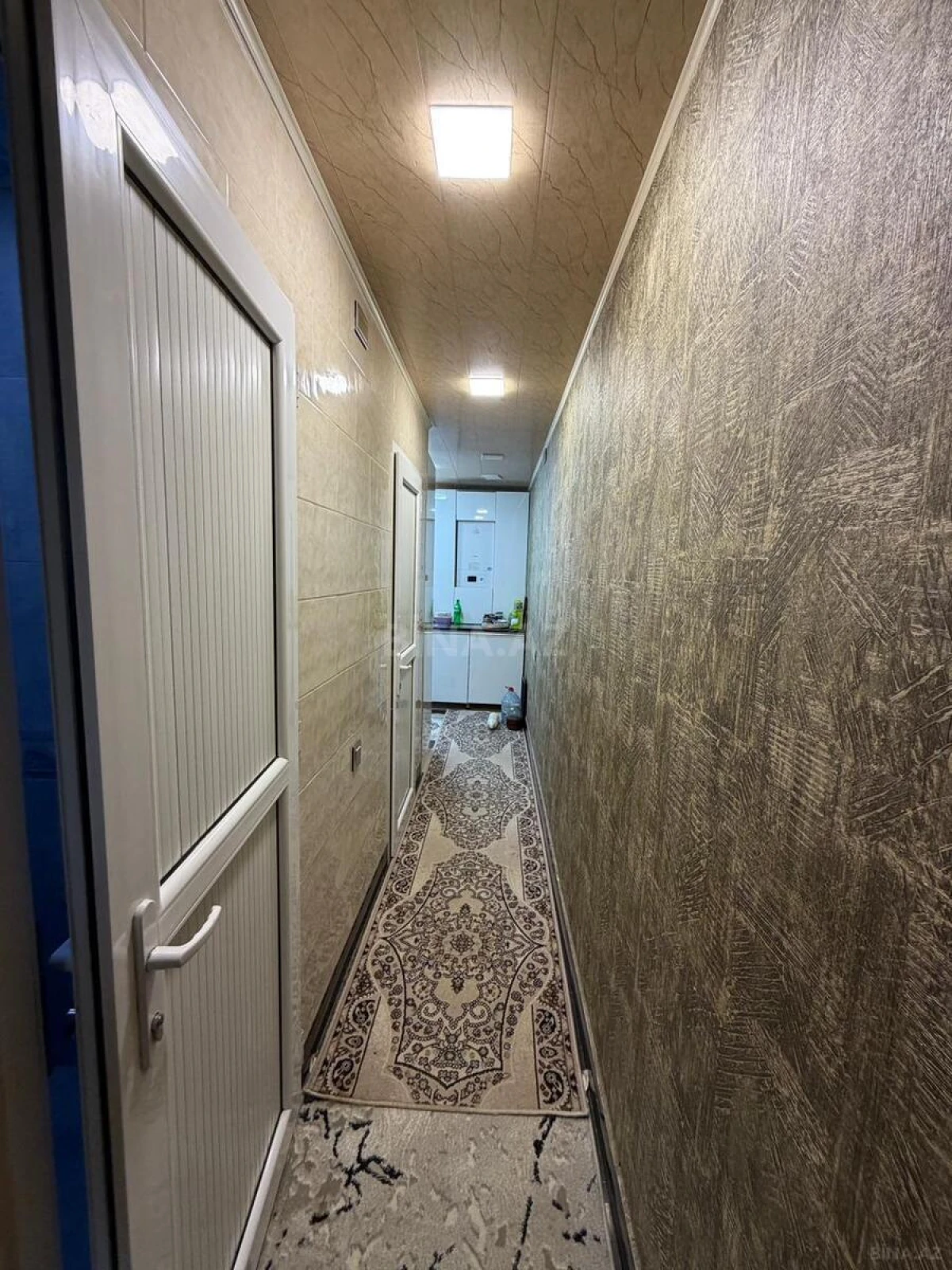 Satılır 4 otaqlı mənzil 77 m²