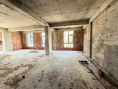 Satılır 3 otaqlı mənzil 106 m²