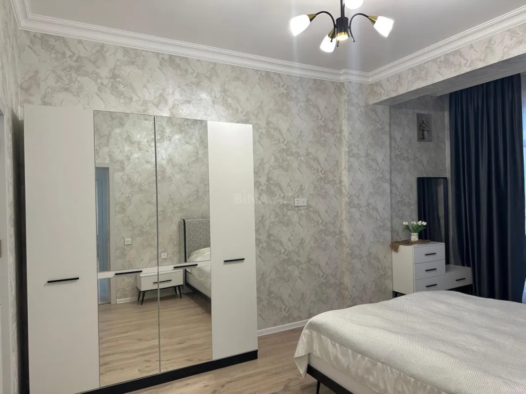 Kirayə verilir 3 otaqlı mənzil 99 m²