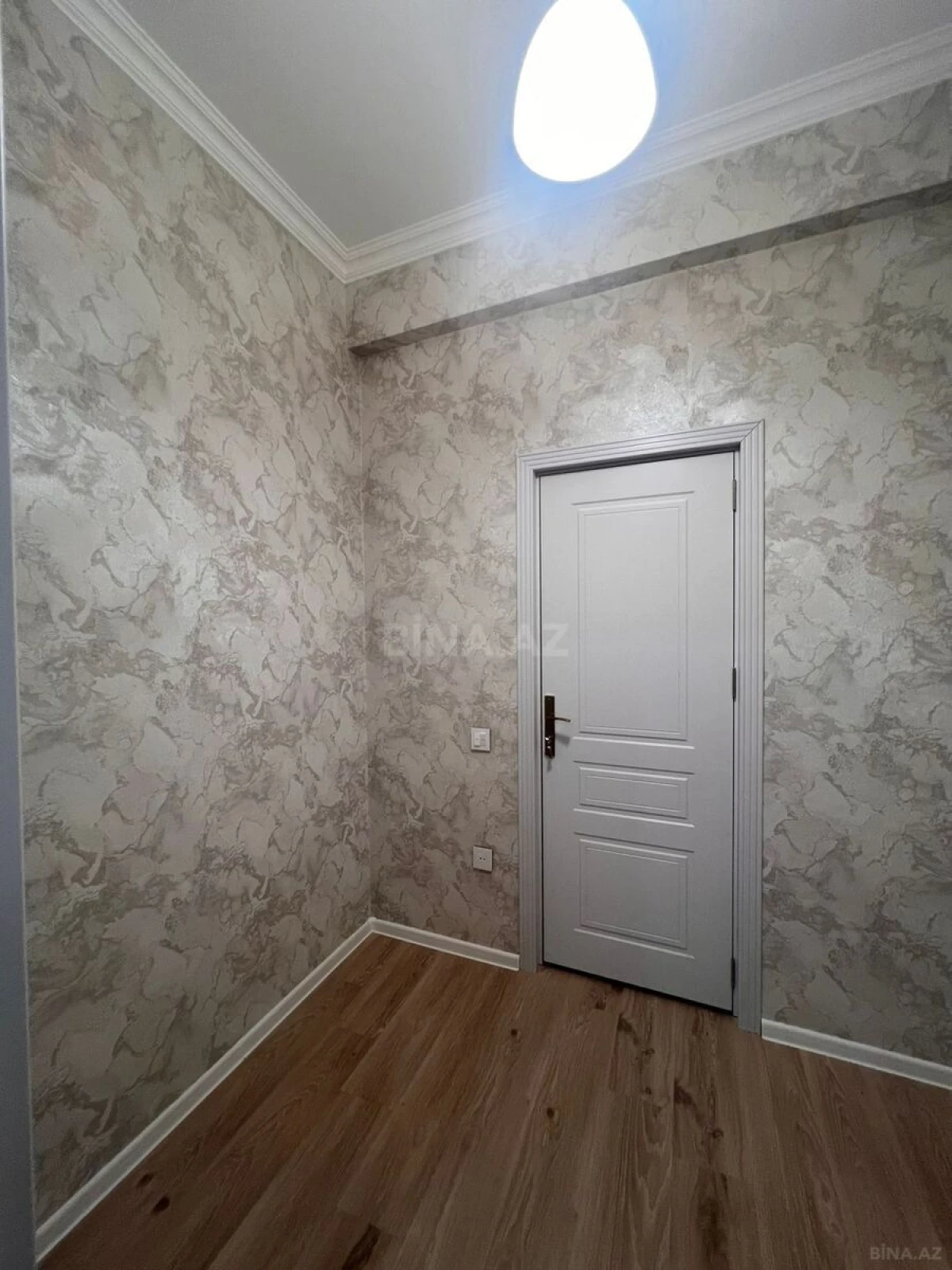 Kirayə verilir 3 otaqlı mənzil 99 m²
