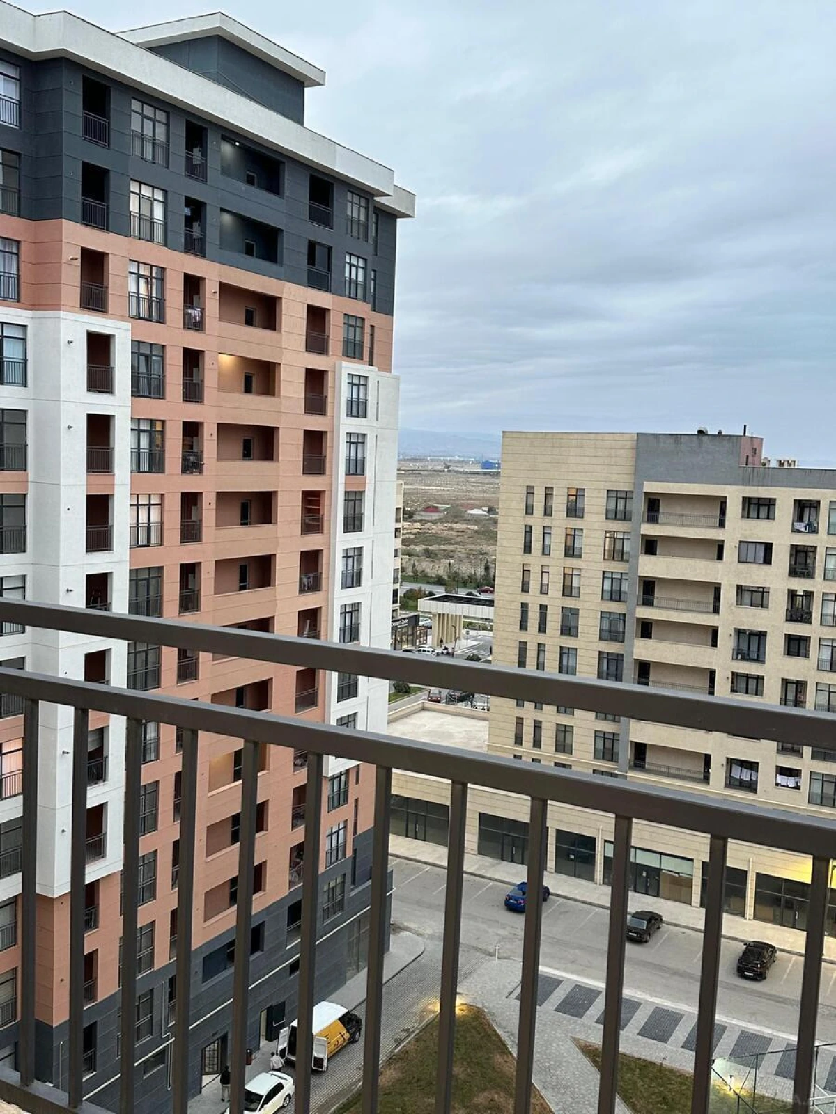 Kirayə verilir 3 otaqlı mənzil 99 m²