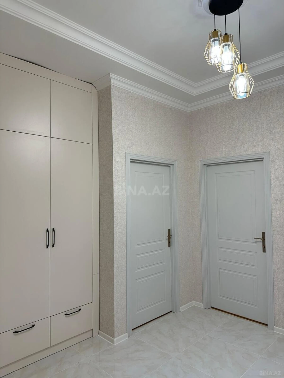 Kirayə verilir 3 otaqlı mənzil 99 m²