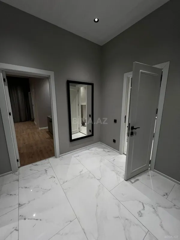 Kirayə verilir 2 otaqlı mənzil 72 m²