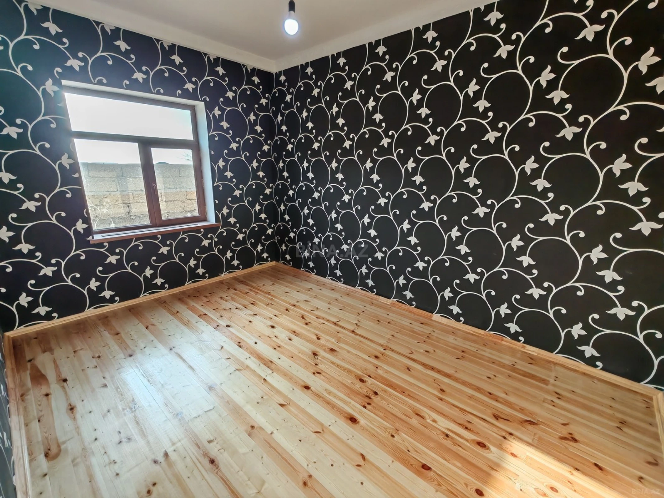 Satılır 4 otaqlı həyət evi 120 m²