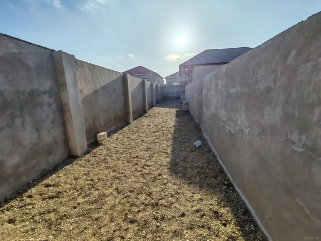 Satılır 4 otaqlı həyət evi 120 m²