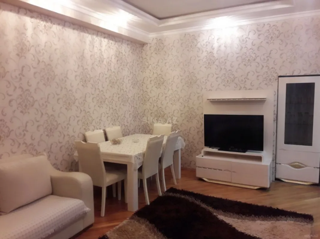 Satılır 2 otaqlı mənzil 65 m²