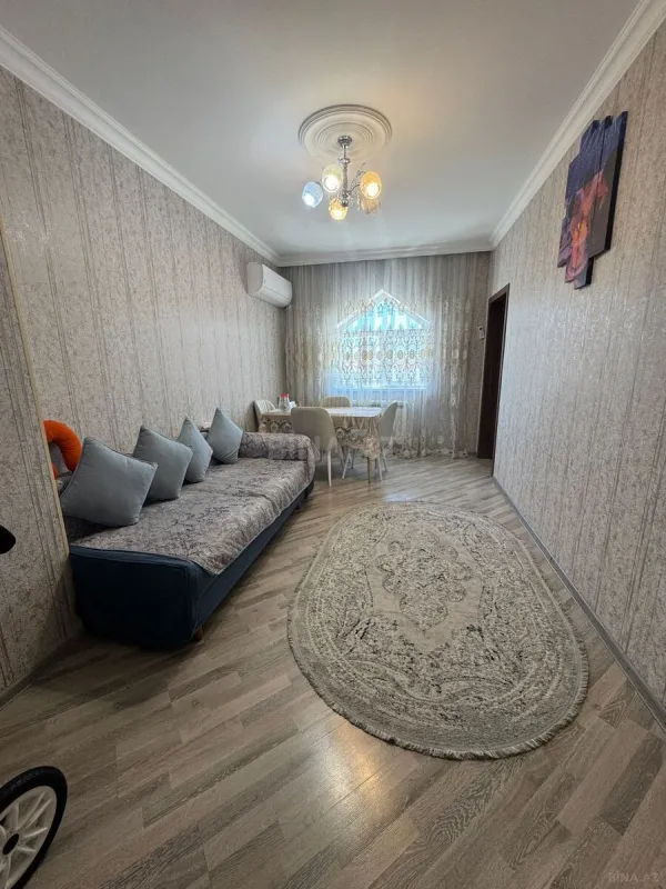 Satılır 2 otaqlı mənzil 52 m²