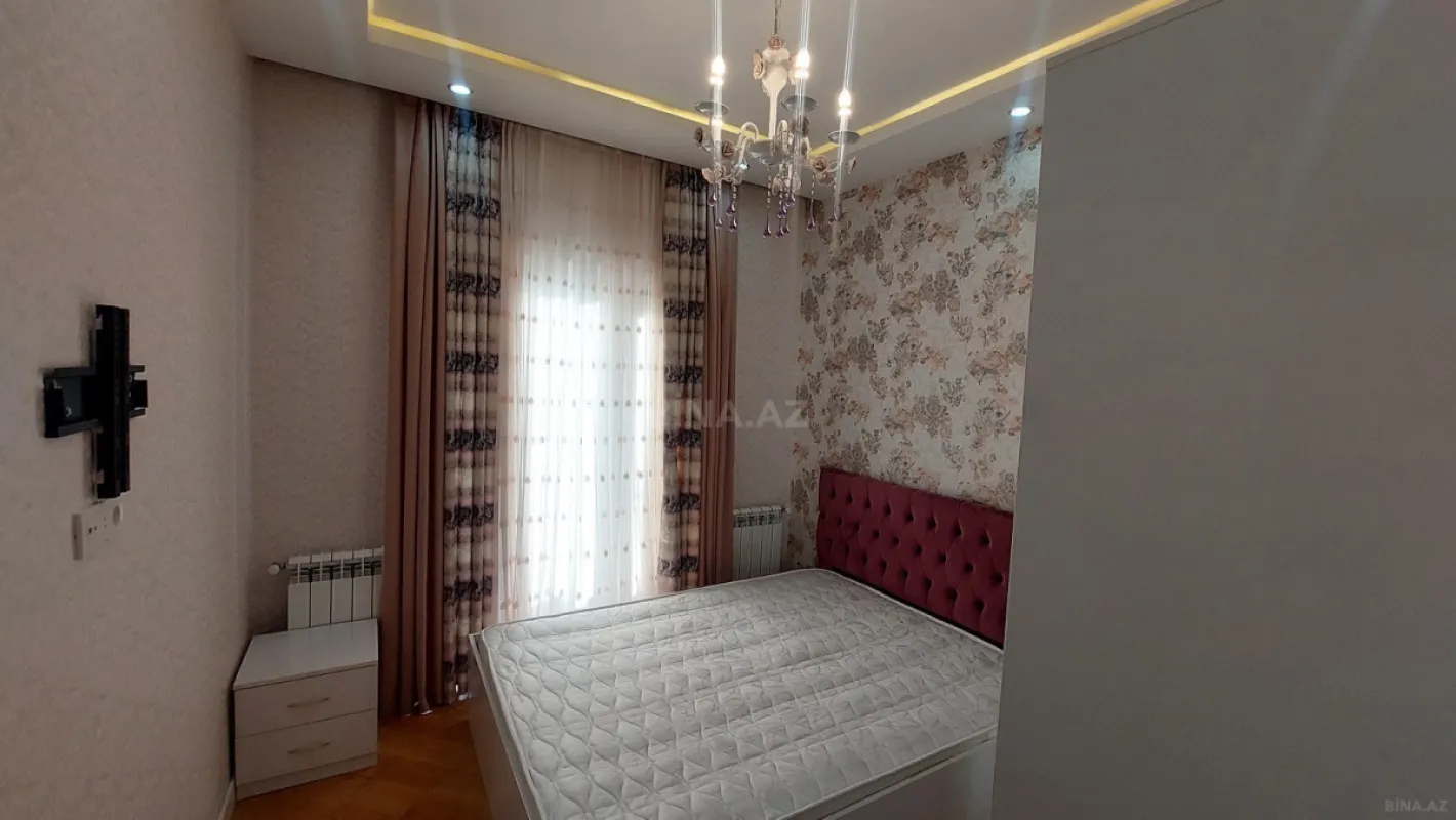Kirayə verilir 2 otaqlı mənzil 65 m²