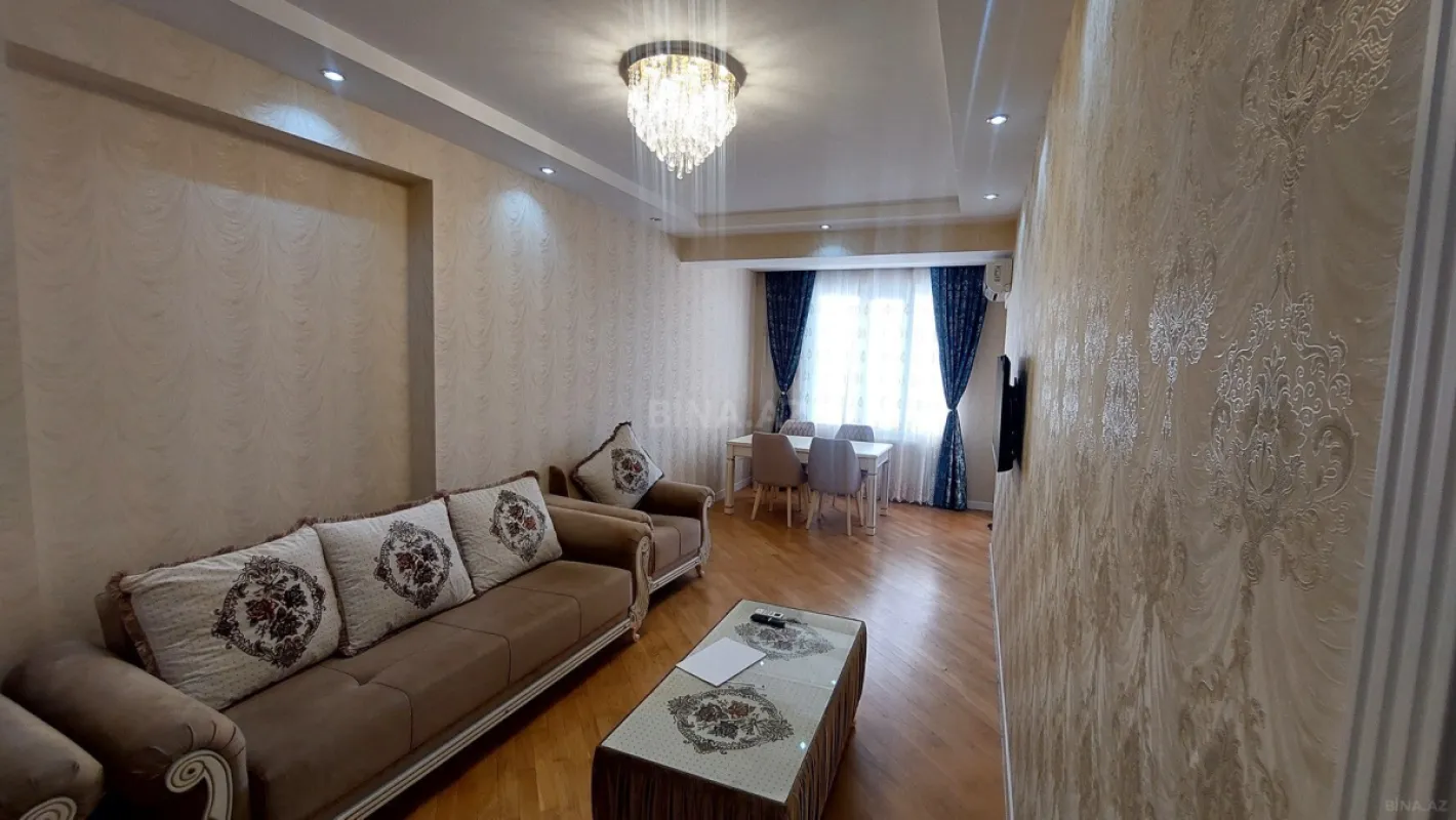 Kirayə verilir 2 otaqlı mənzil 65 m²