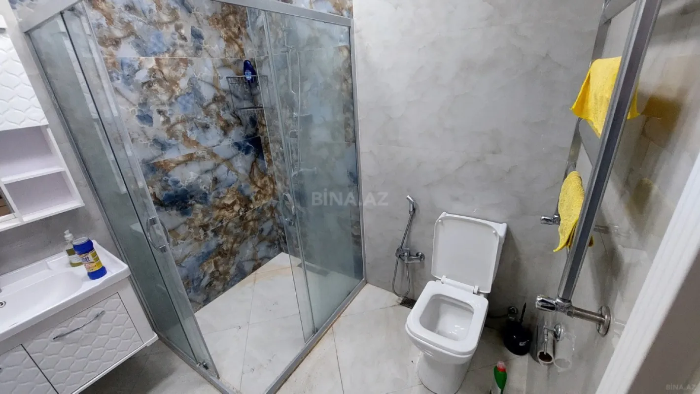 Kirayə verilir 2 otaqlı mənzil 65 m²