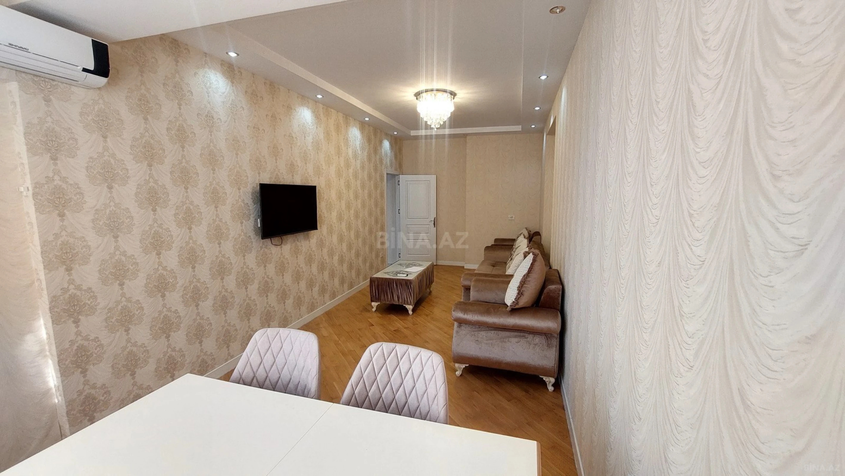Kirayə verilir 2 otaqlı mənzil 65 m²
