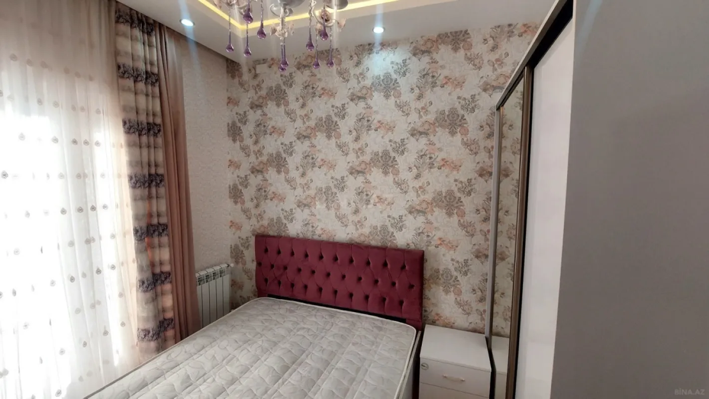 Kirayə verilir 2 otaqlı mənzil 65 m²