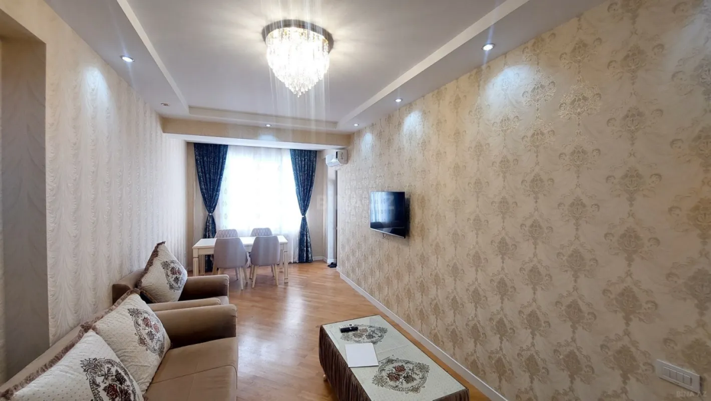 Kirayə verilir 2 otaqlı mənzil 65 m²