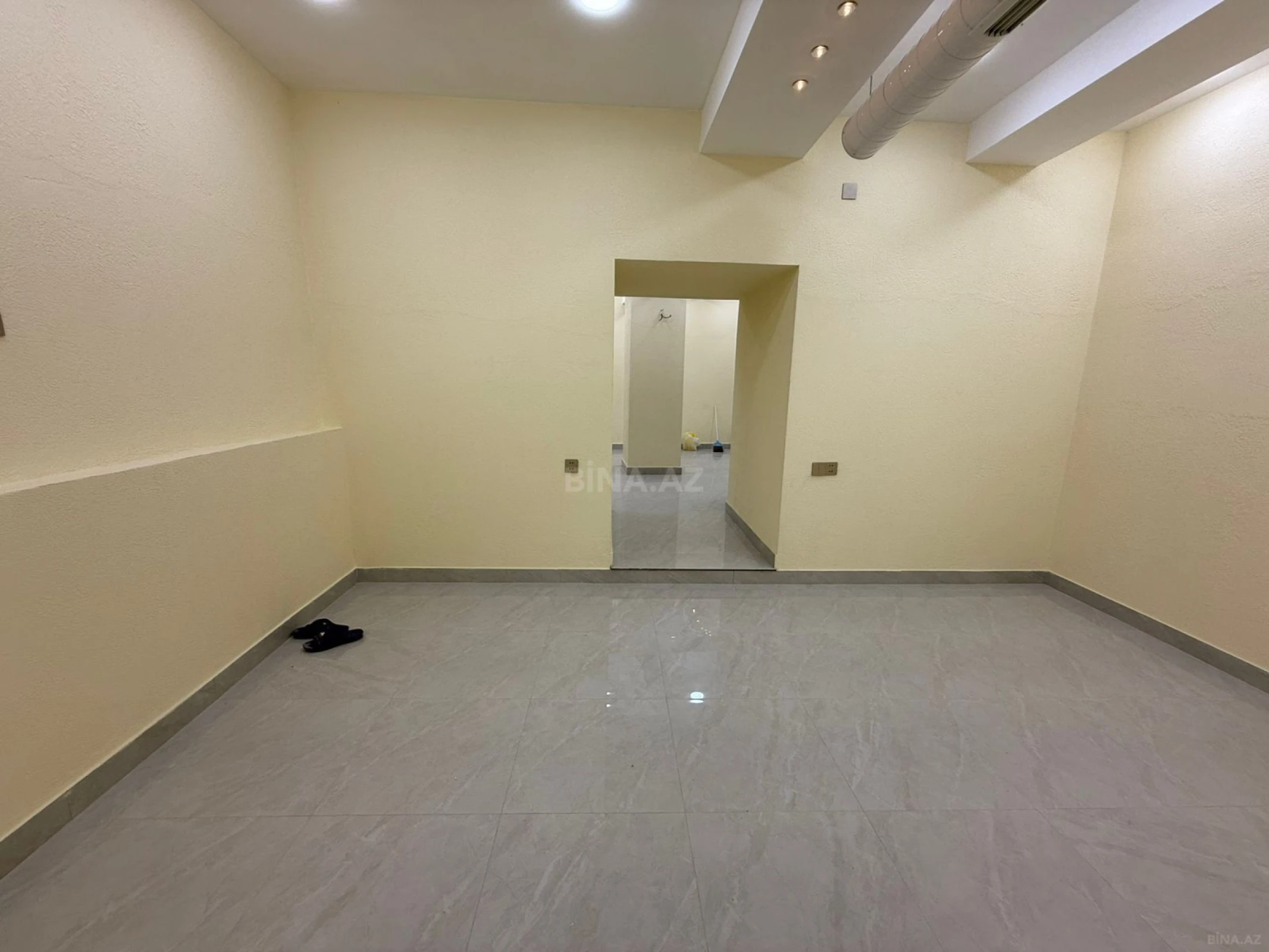 Kirayə verilir obyekt 140 m²