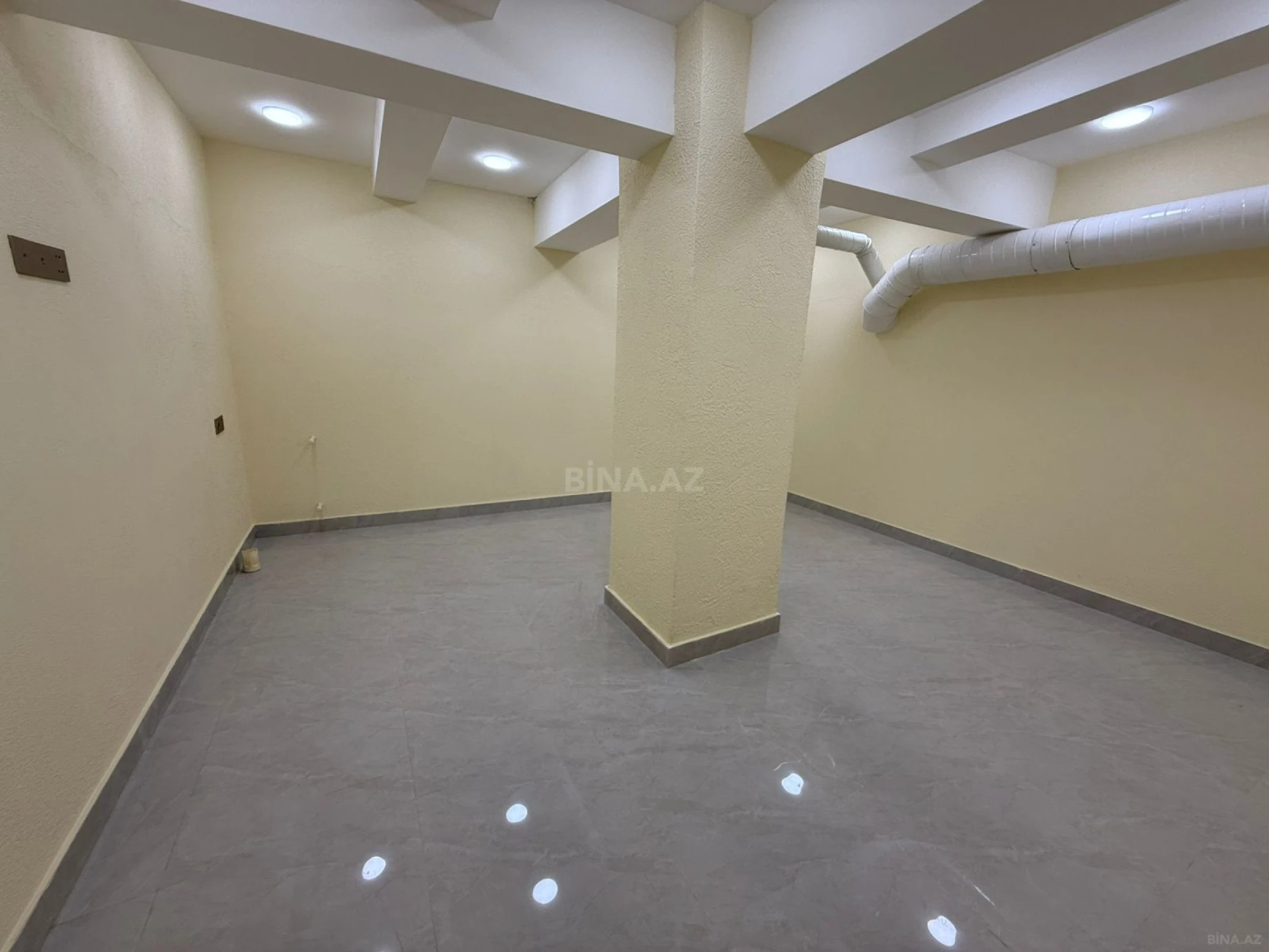 Kirayə verilir obyekt 140 m²