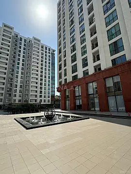 Satılır 4 otaqlı mənzil 170 m²