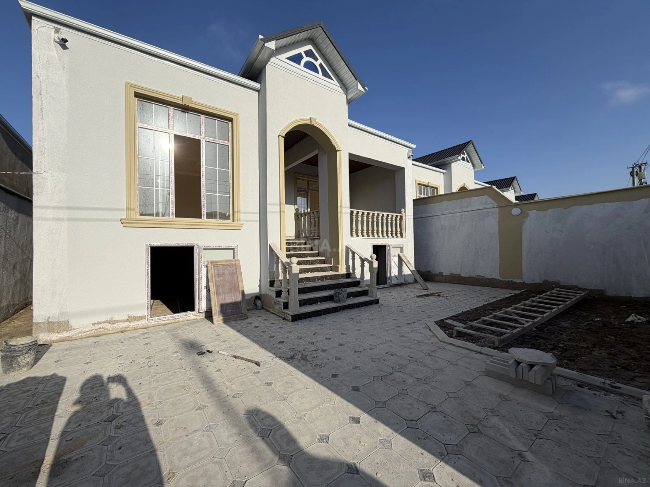 Satılır 3 otaqlı həyət evi 100 m²