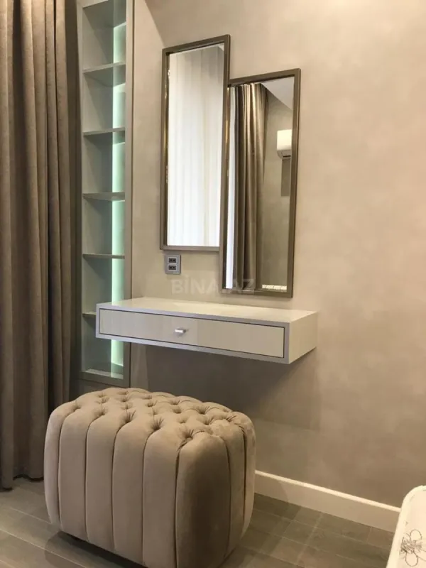 Kirayə verilir 2 otaqlı mənzil 87 m²