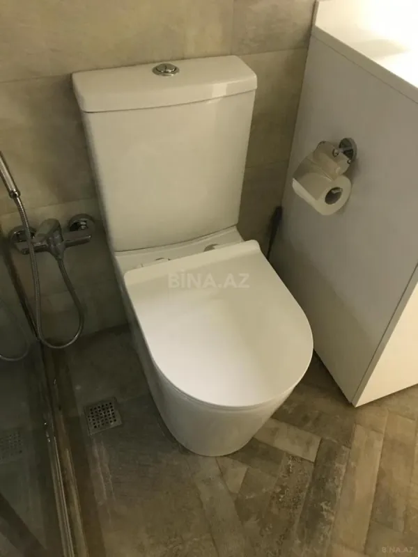 Kirayə verilir 2 otaqlı mənzil 87 m²