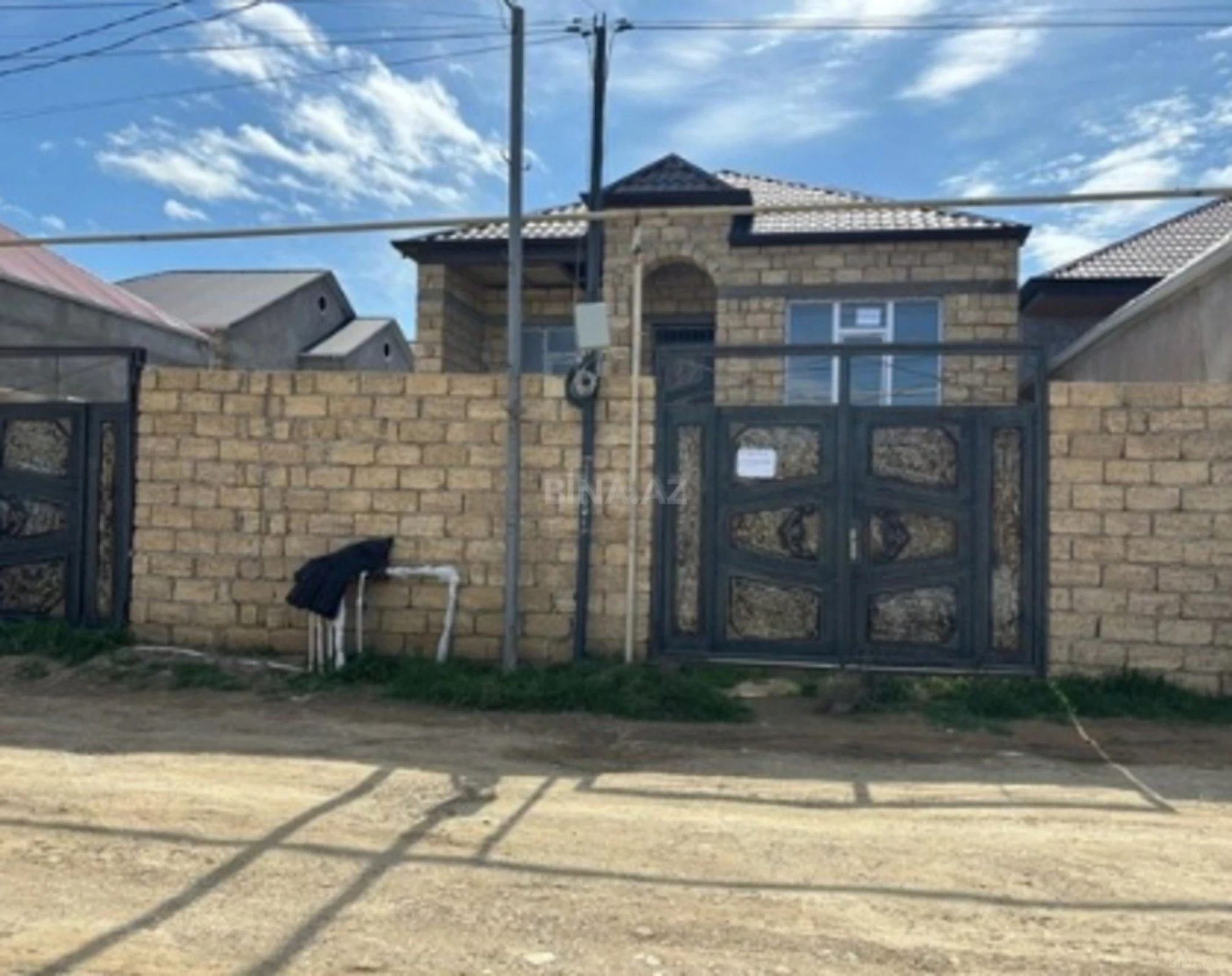 Satılır 3 otaqlı həyət evi 80 m²