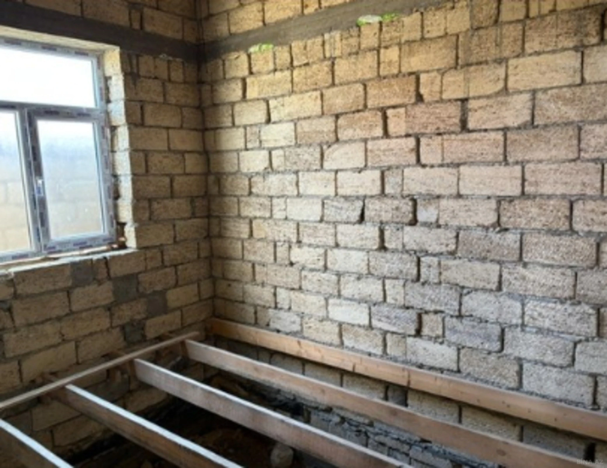 Satılır 3 otaqlı həyət evi 80 m²