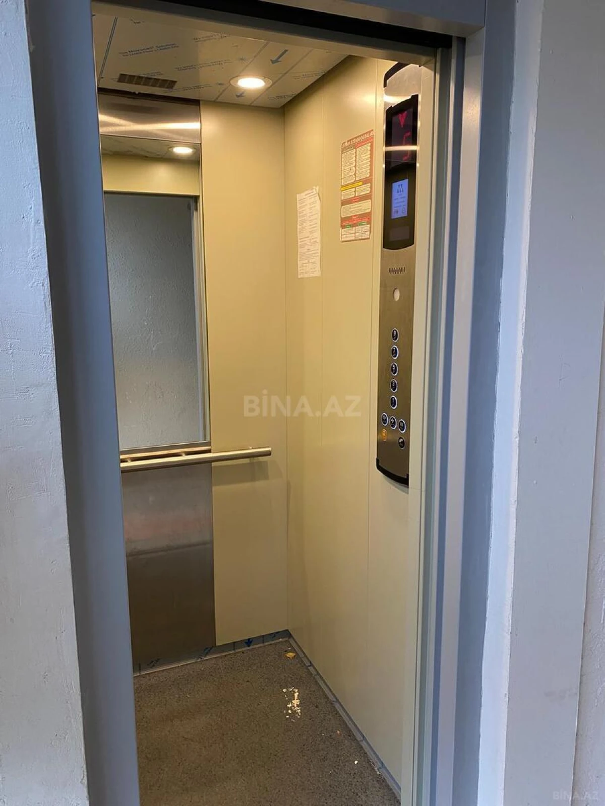 Satılır 4 otaqlı mənzil 100 m²