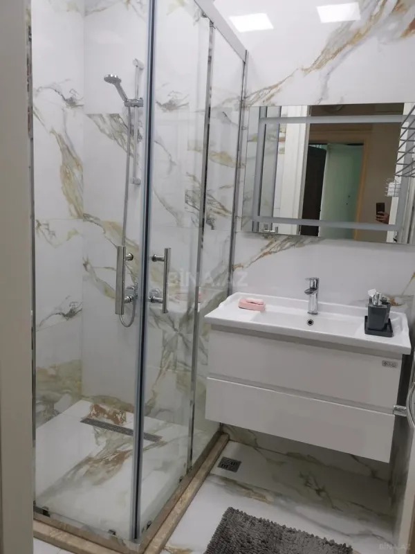 Kirayə verilir 2 otaqlı mənzil 75 m²