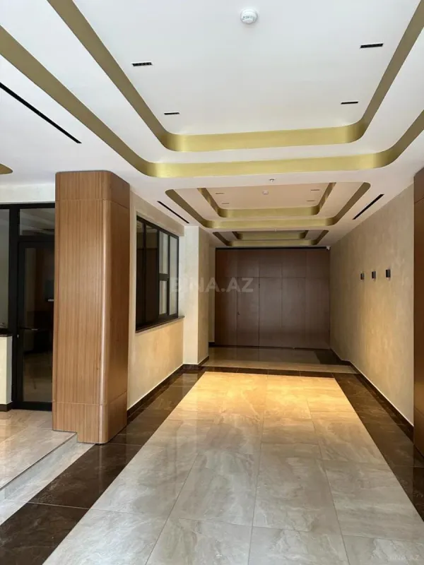 Kirayə verilir 3 otaqlı mənzil 157 m²