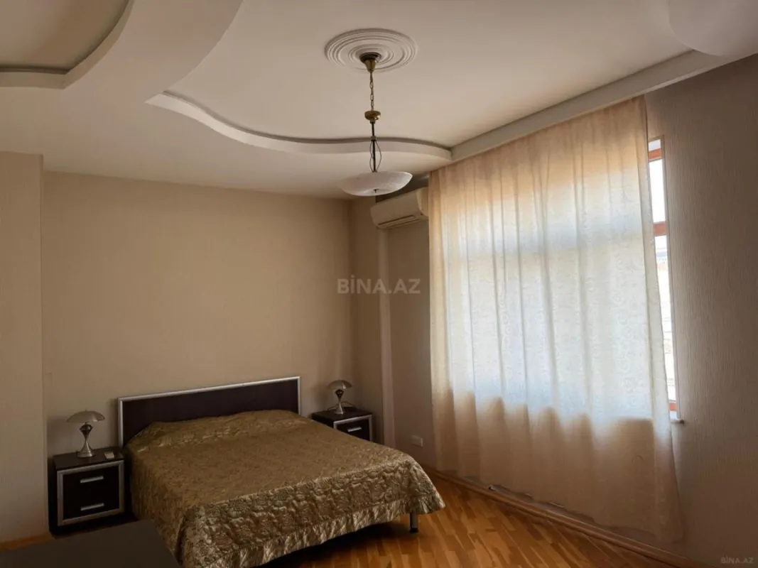 Kirayə verilir 3 otaqlı mənzil 150 m²