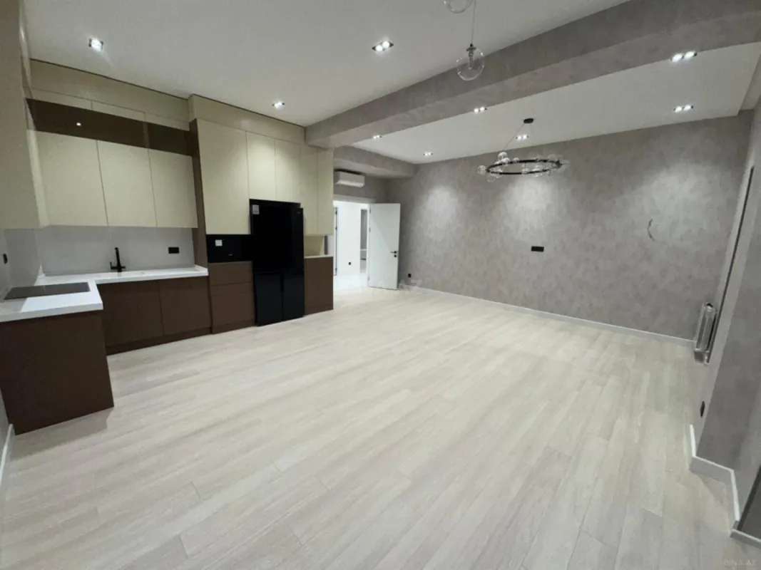 Kirayə verilir obyekt 135 m²