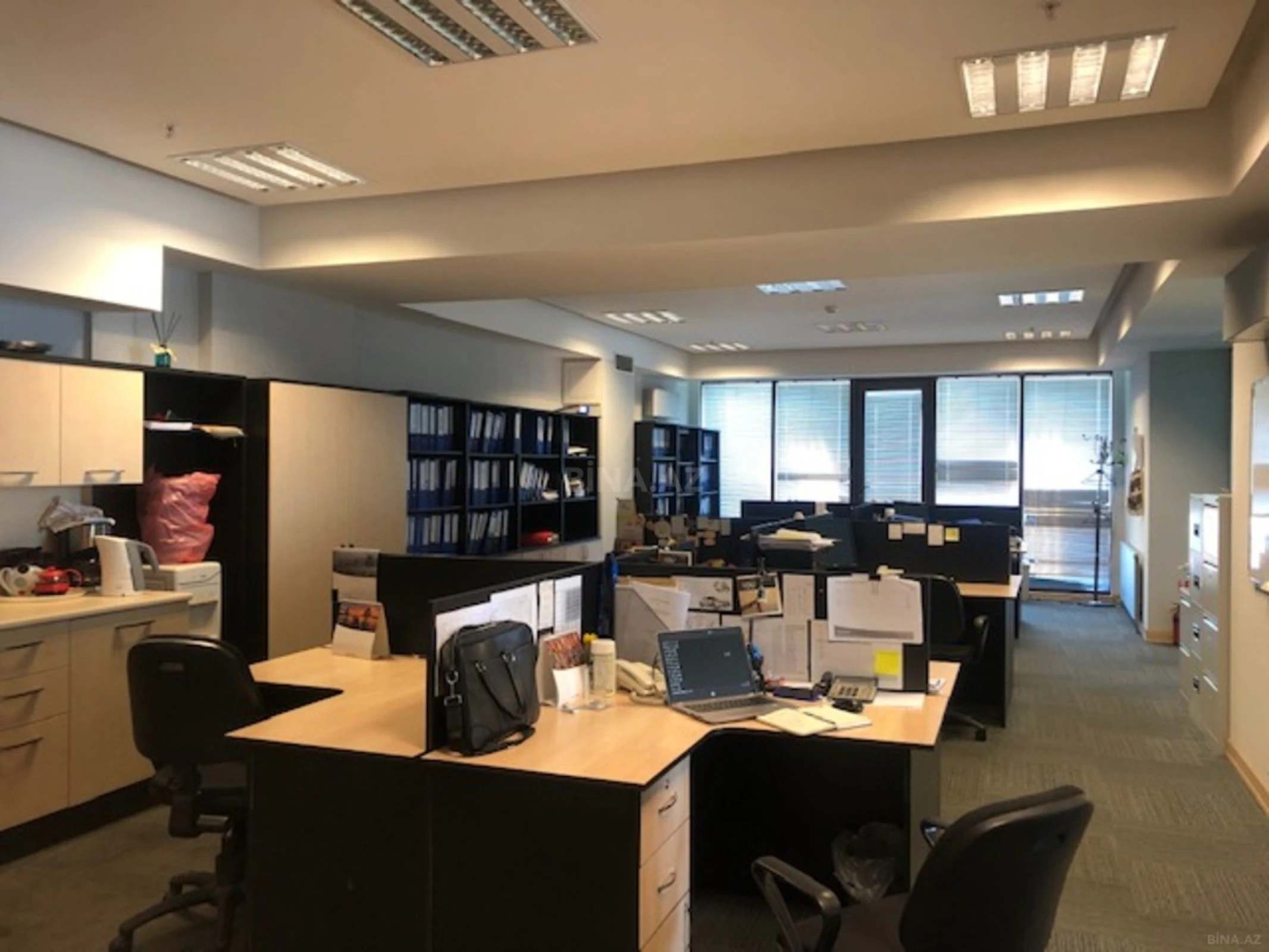 Kirayə verilir 5 otaqlı ofis 174 m²