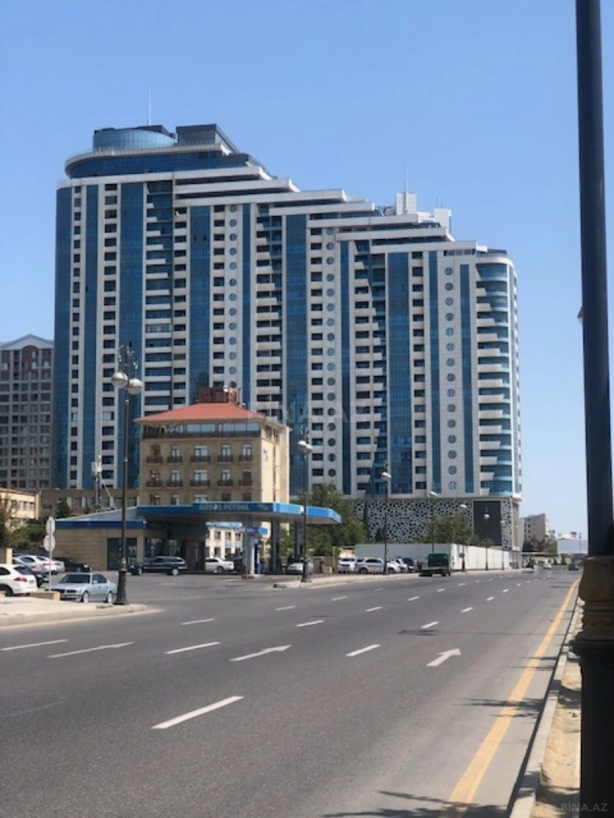 Kirayə verilir 5 otaqlı ofis 174 m²