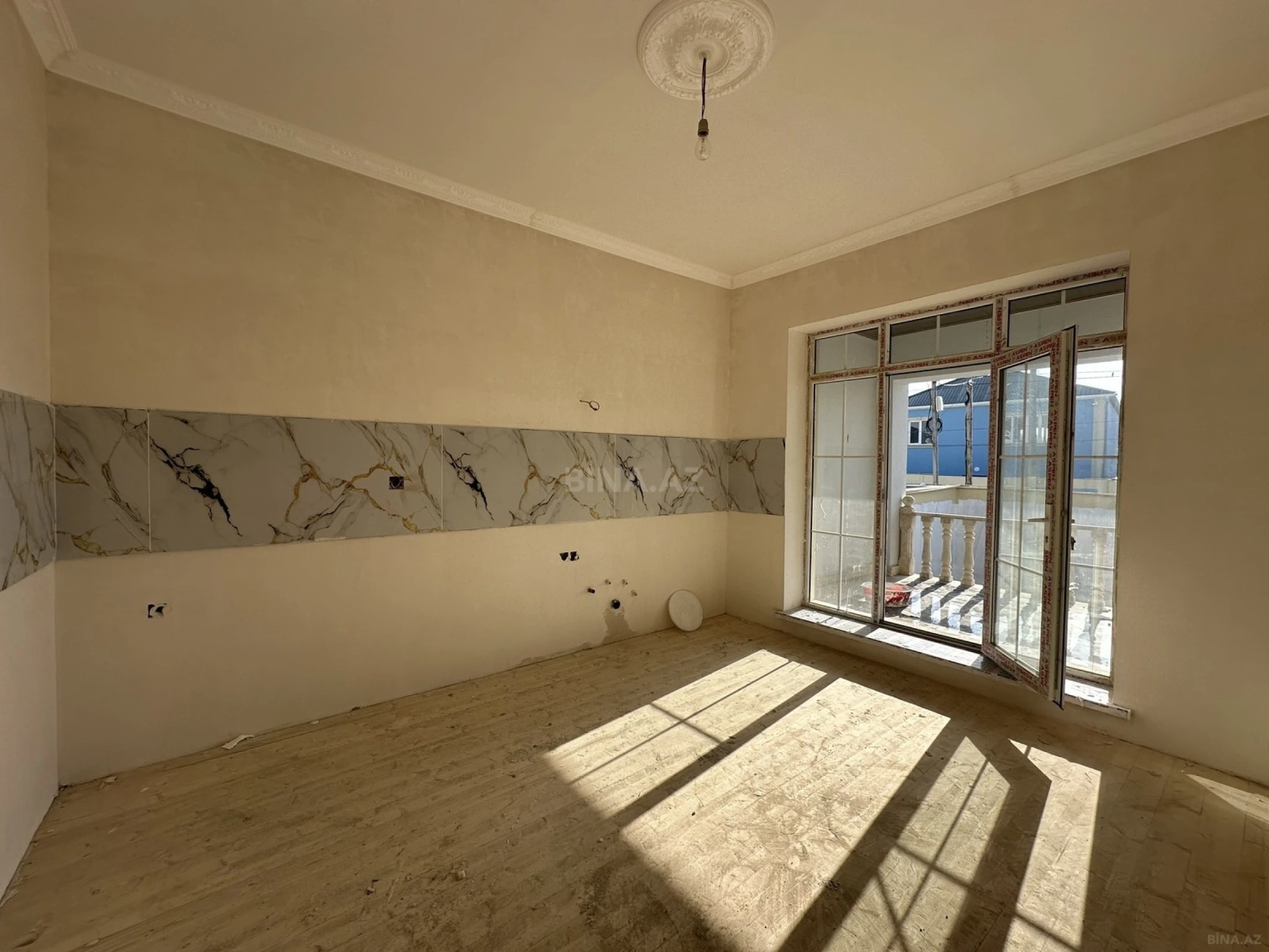 Satılır 3 otaqlı həyət evi 100 m²