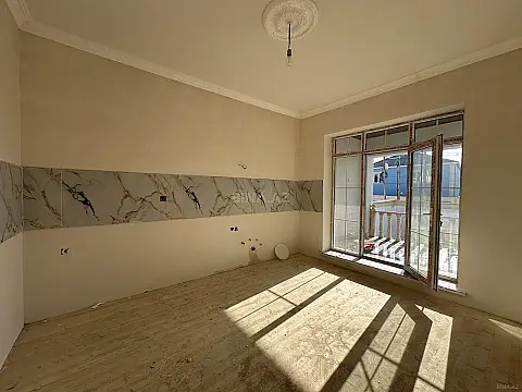 Satılır 3 otaqlı həyət evi 100 m²
