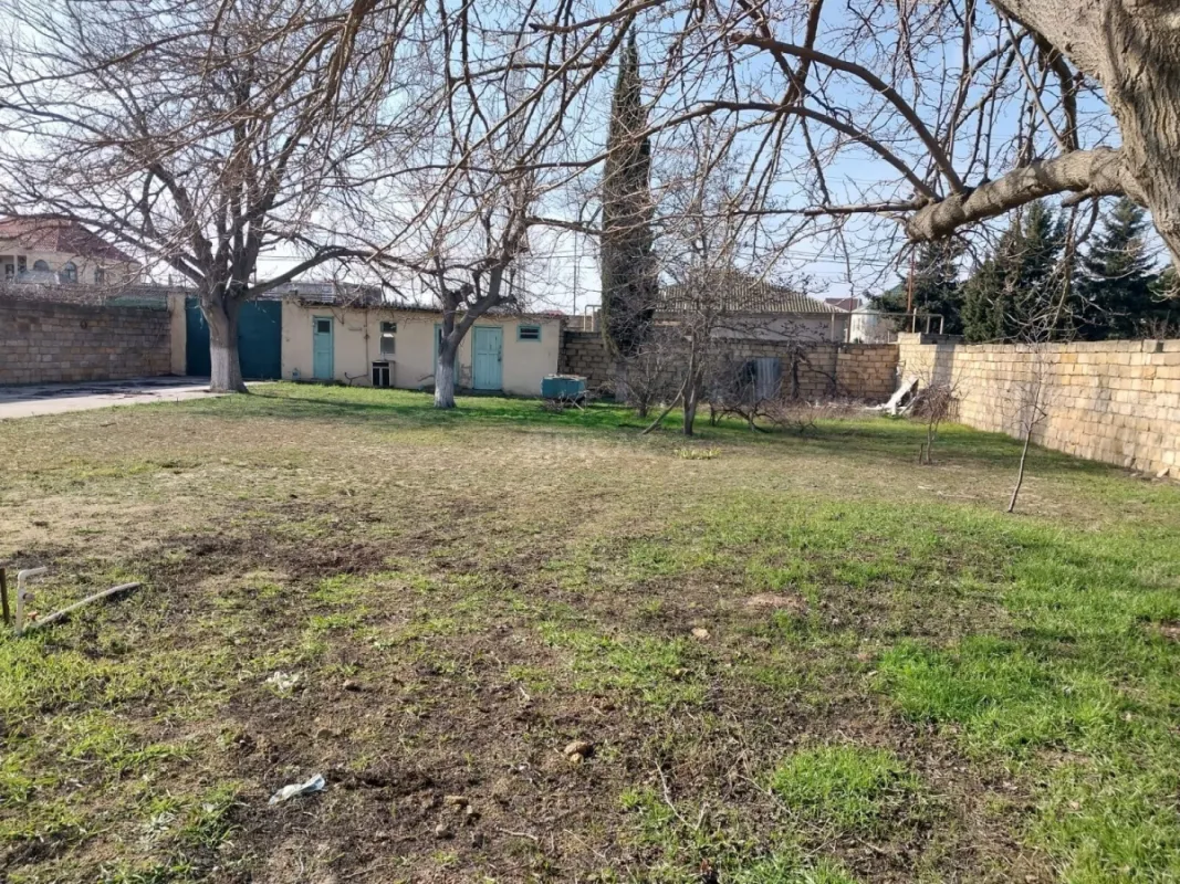 Satılır 5 otaqlı həyət evi 150 m²