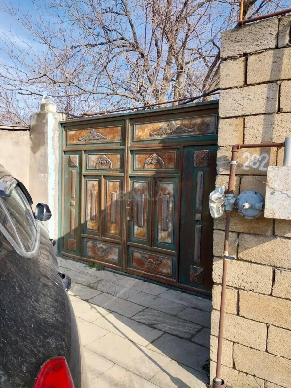 Satılır 5 otaqlı həyət evi 150 m²