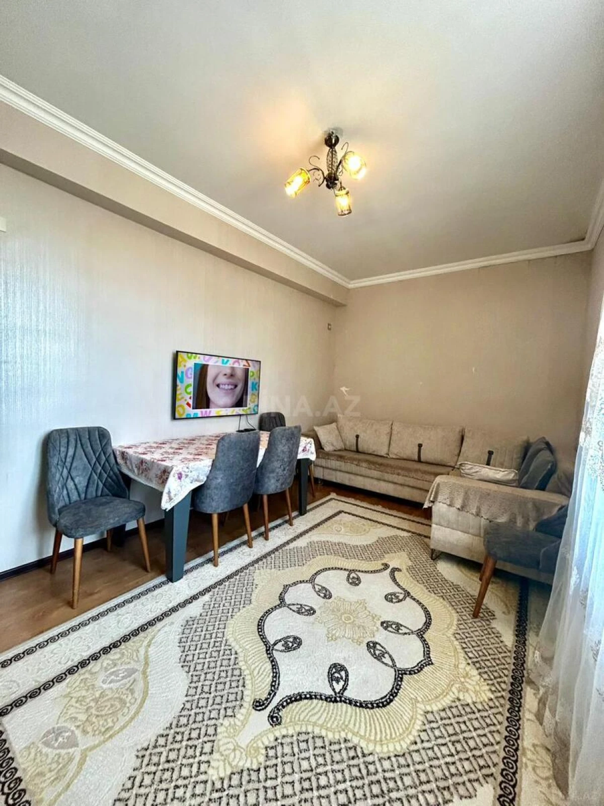 Satılır 2 otaqlı mənzil 60 m²
