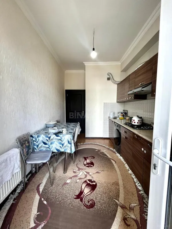 Satılır 2 otaqlı mənzil 60 m²