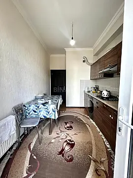 Satılır 2 otaqlı mənzil 60 m²