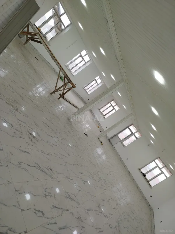 Kirayə verilir obyekt 900 m²