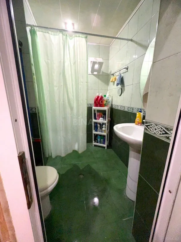 Satılır 3 otaqlı mənzil 105 m²