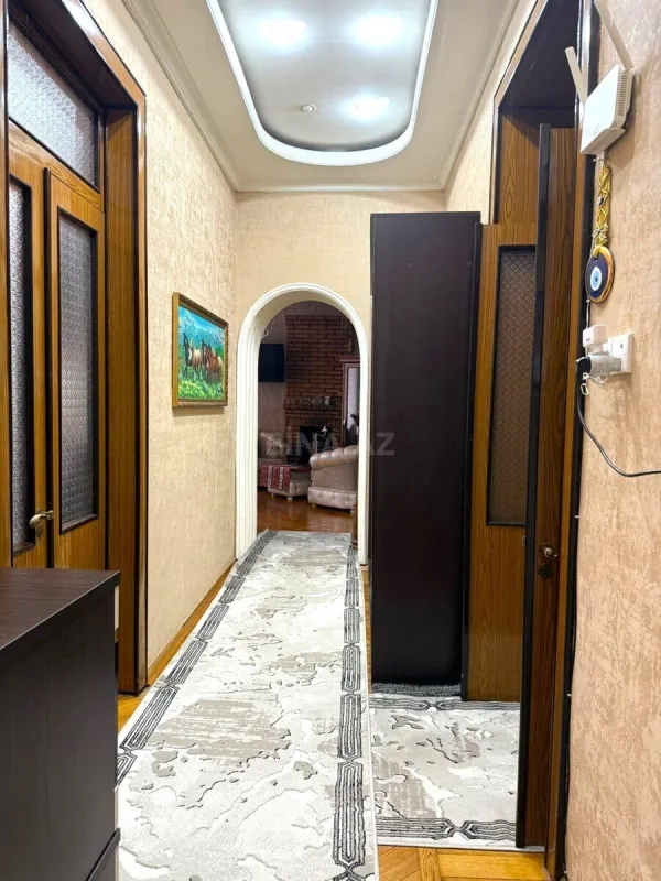 Satılır 3 otaqlı mənzil 105 m²
