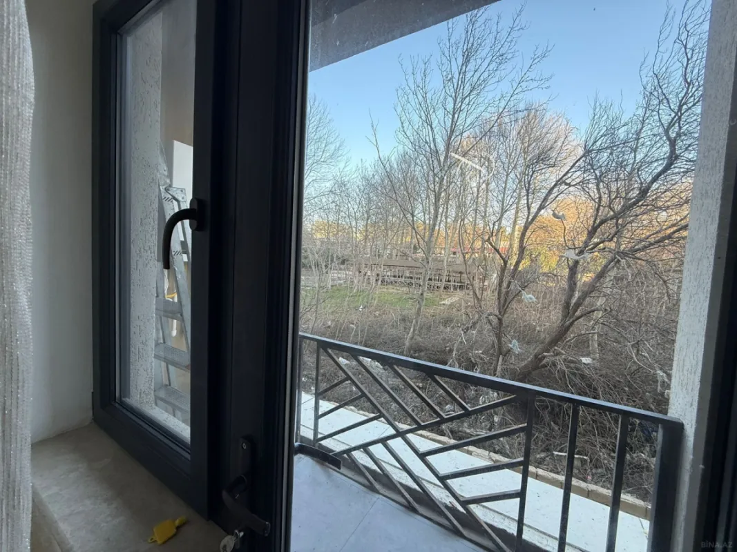 Kirayə verilir 2 otaqlı mənzil 75 m²