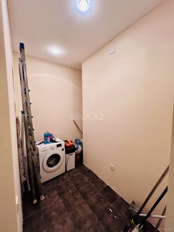 Kirayə verilir 3 otaqlı mənzil 160 m²