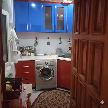 Satılır 3 otaqlı mənzil 75 m² — Bakı, Memar Əcəmi yanı 3 otaq 75.00 m²