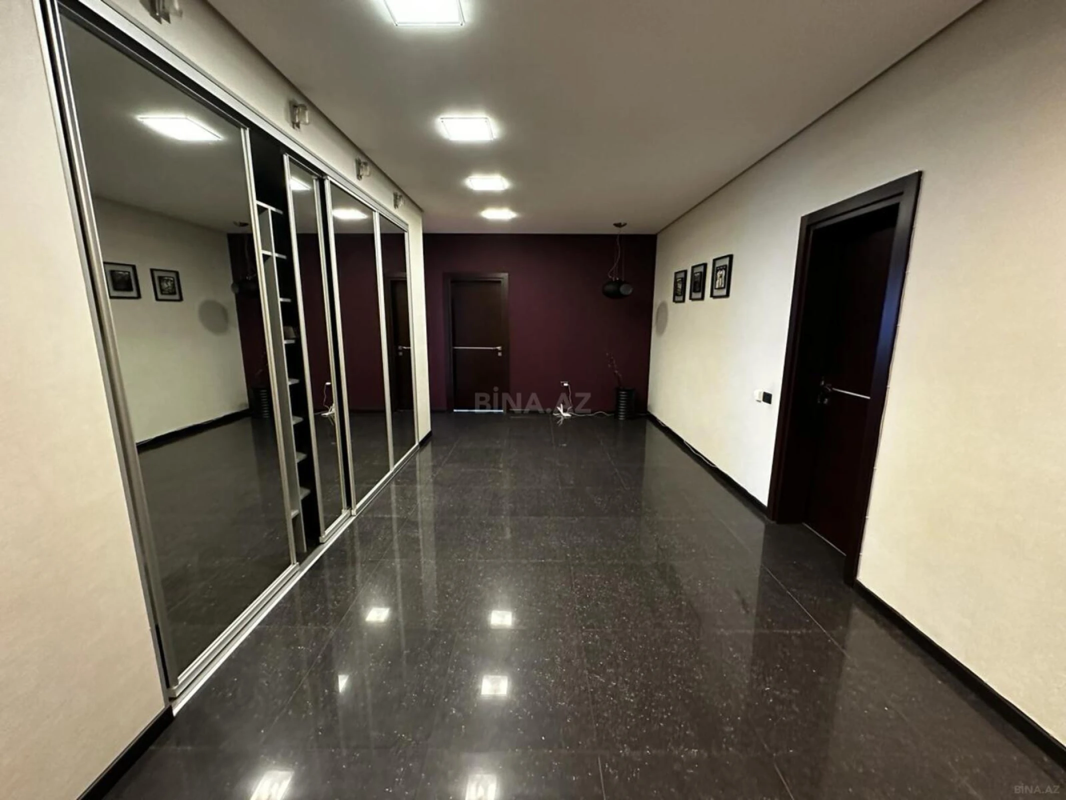 Kirayə verilir 4 otaqlı mənzil 195 m²