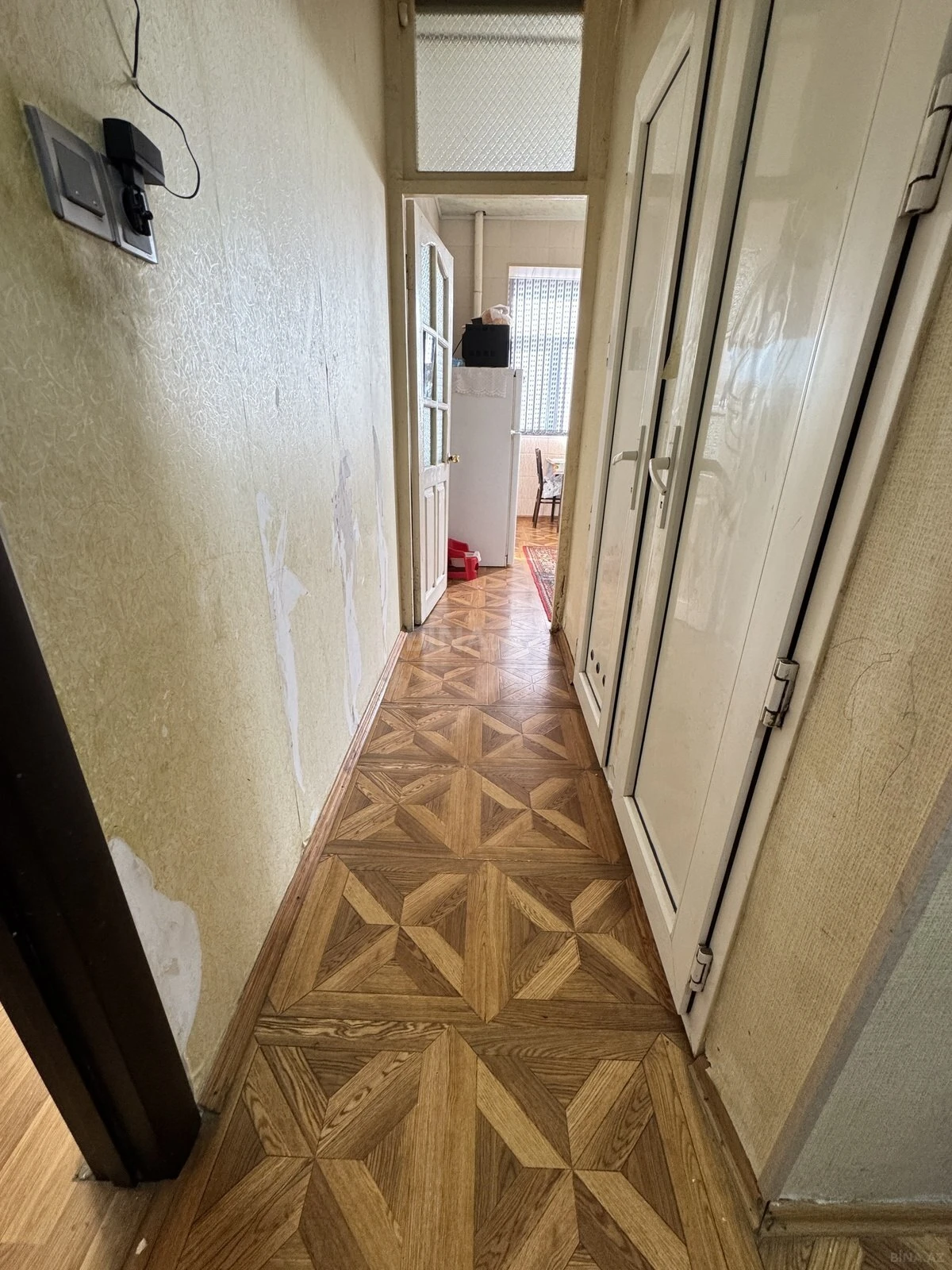 Satılır 2 otaqlı mənzil 55 m²